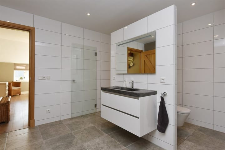 Foto 10 van Wakkerendijk 140