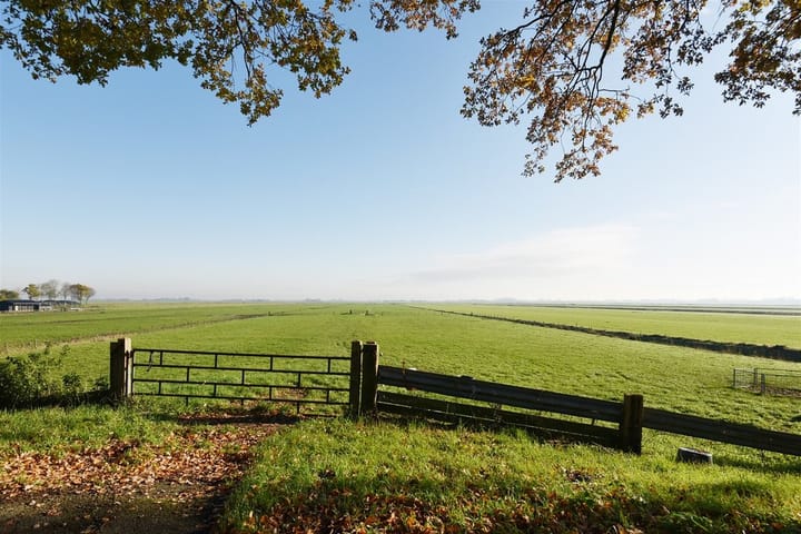 Foto 18 van Wakkerendijk 140