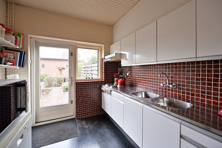 Foto 6 van Cort van der Lindenlaan 2