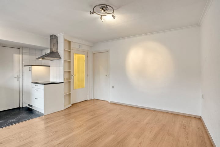 Foto 10 van Beekstraat 60-C