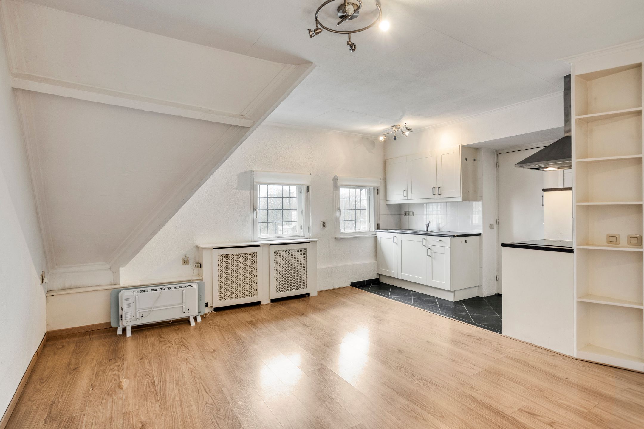 Foto 9 van Beekstraat 60-C