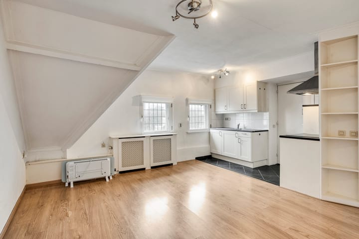 Foto 9 van Beekstraat 60-C