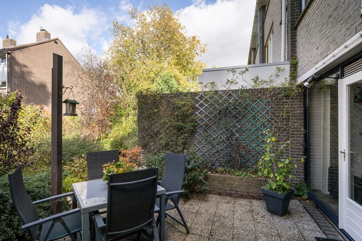 Photo 11 of Oever 35