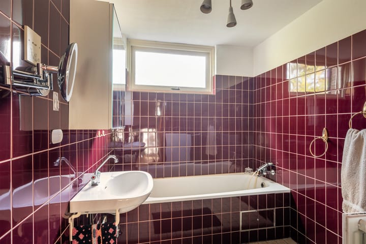 Photo 23 of Oever 35