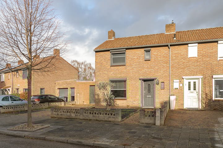 Foto 22 van Julianastraat 31