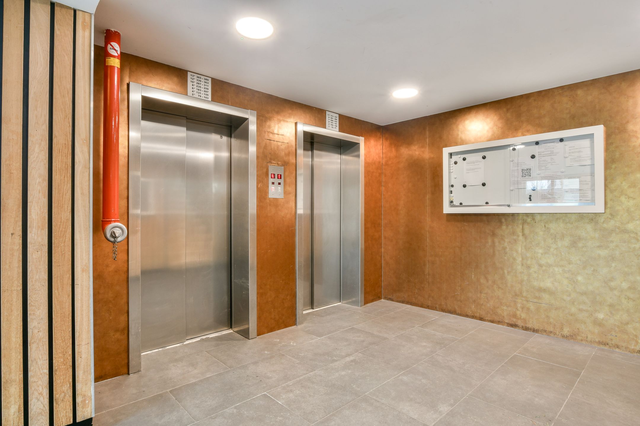 Foto 18 van Burgemeester Hogguerstraat 203