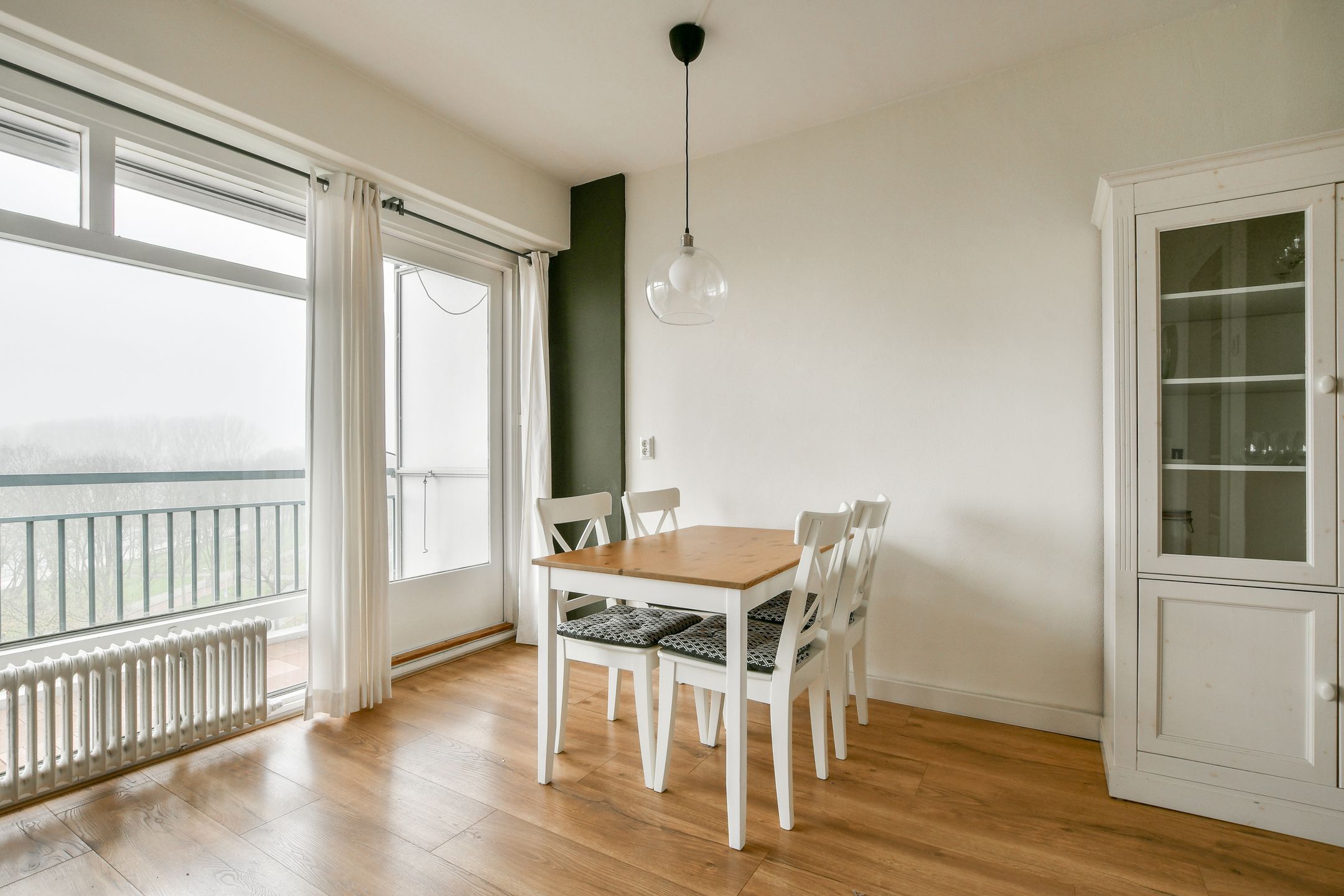 Foto 9 van Burgemeester Hogguerstraat 203