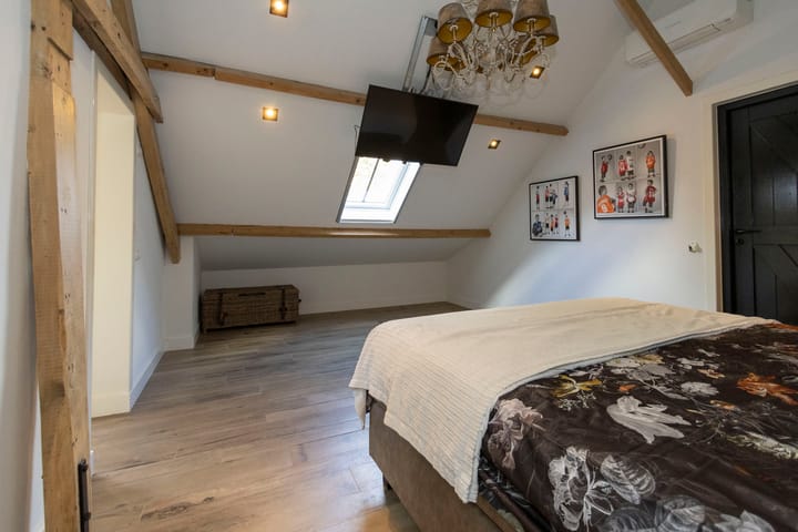 Foto 44 van Rakerstraat 5