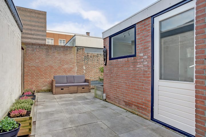 Photo 22 of Davidstraat 16