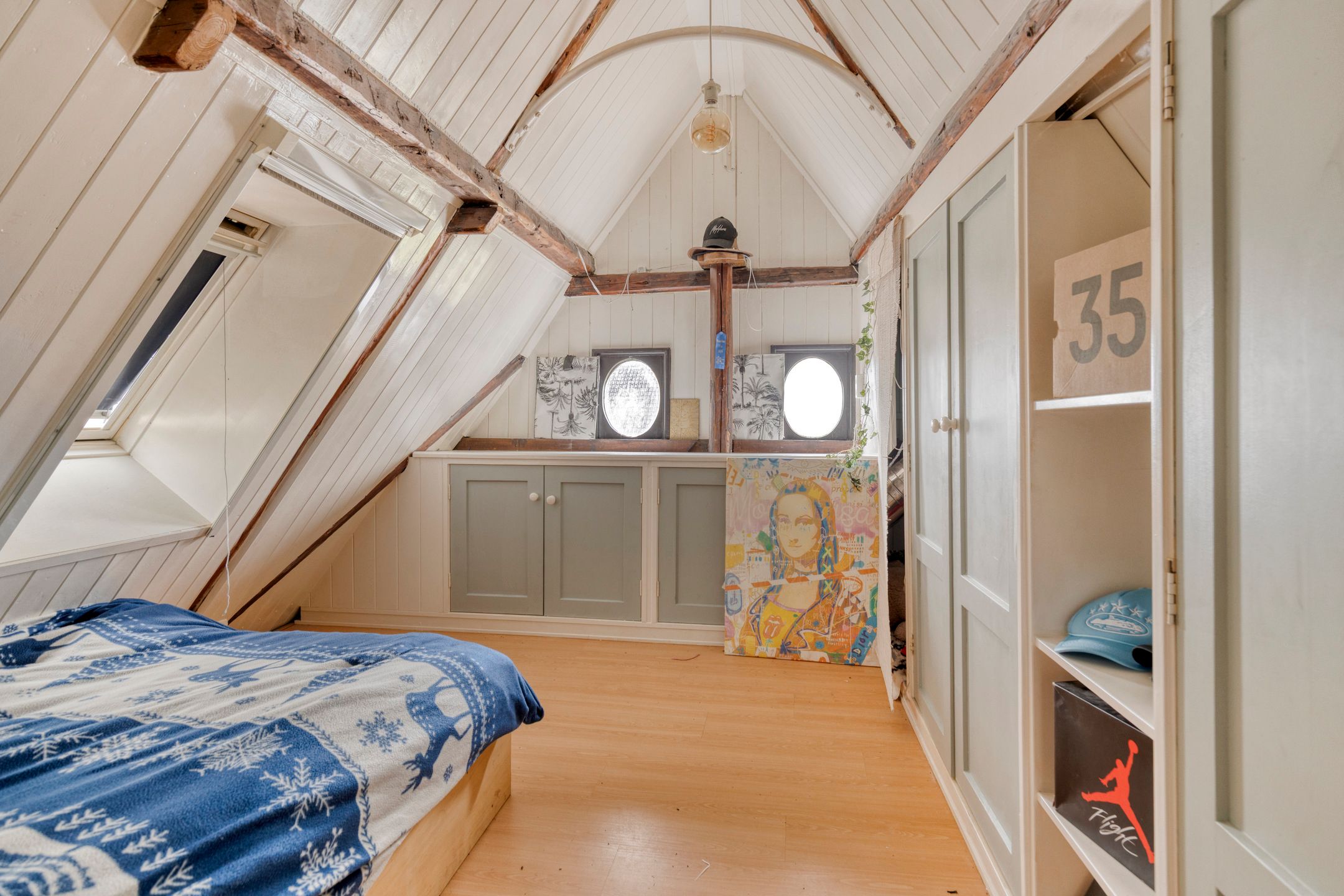 Foto 42 van Roomeinde 32