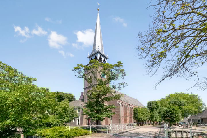 Photo 59 of Roomeinde 32