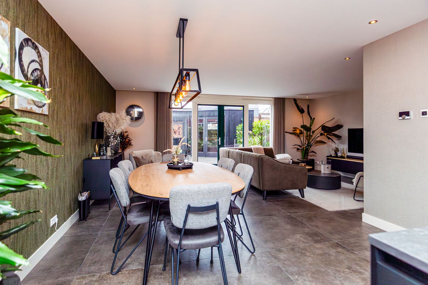 Foto 10 van De Rivierenlaan 33