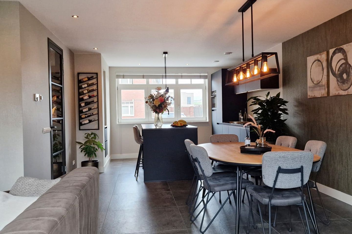 Foto 14 van De Rivierenlaan 33