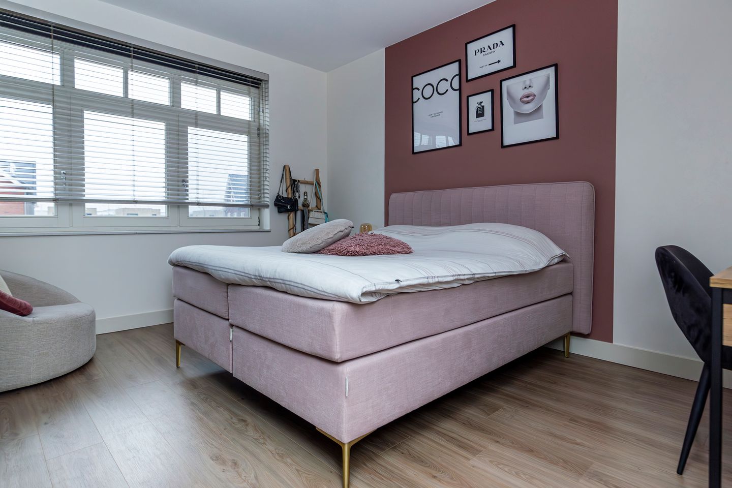 Foto 29 van De Rivierenlaan 33