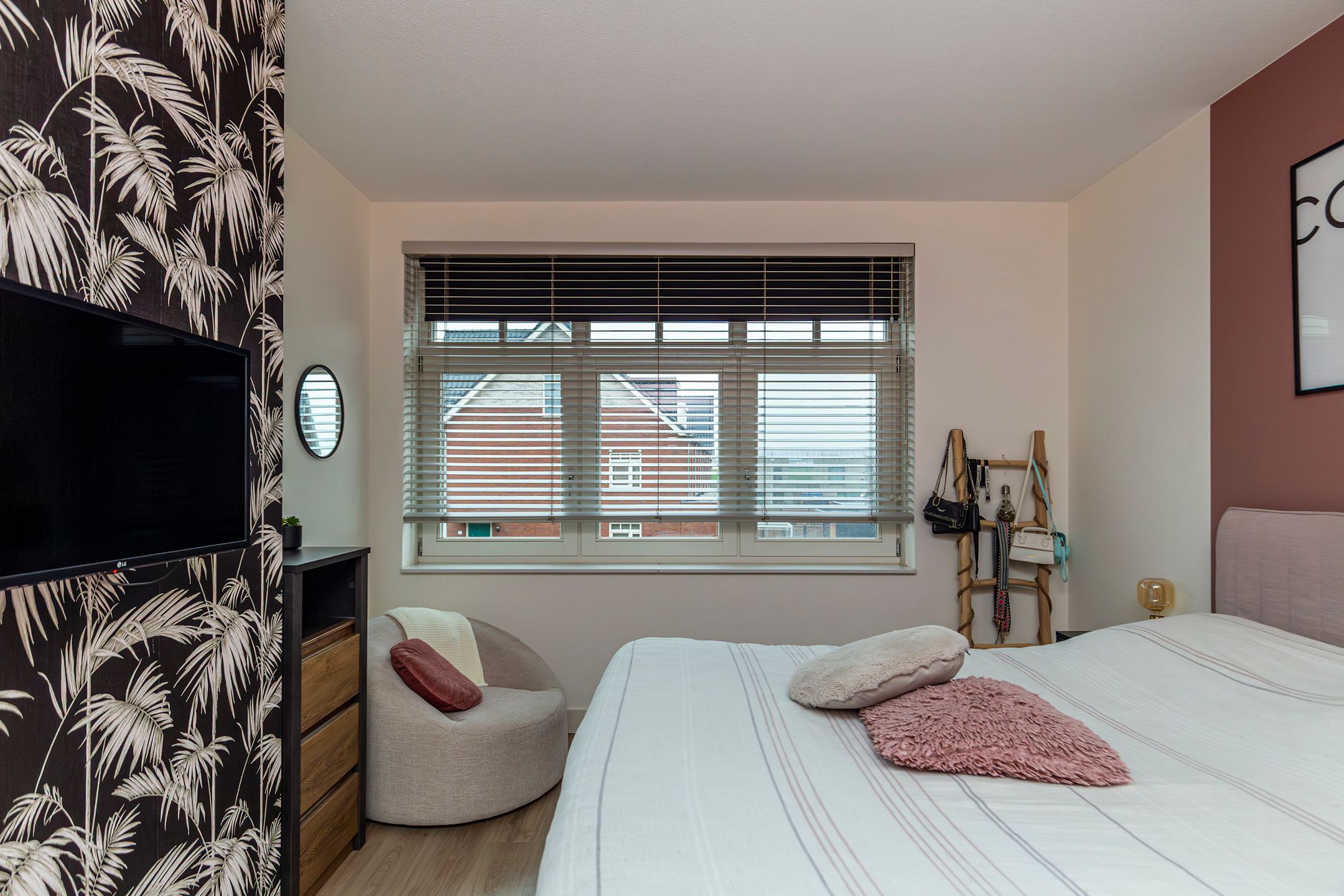 Foto 30 van De Rivierenlaan 33