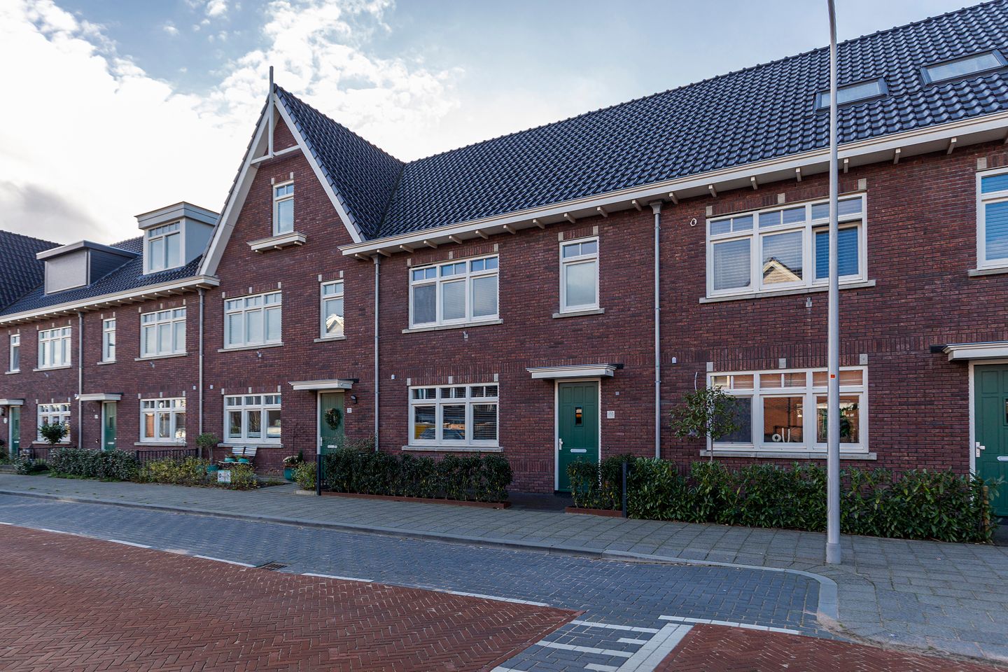 Foto 44 van De Rivierenlaan 33