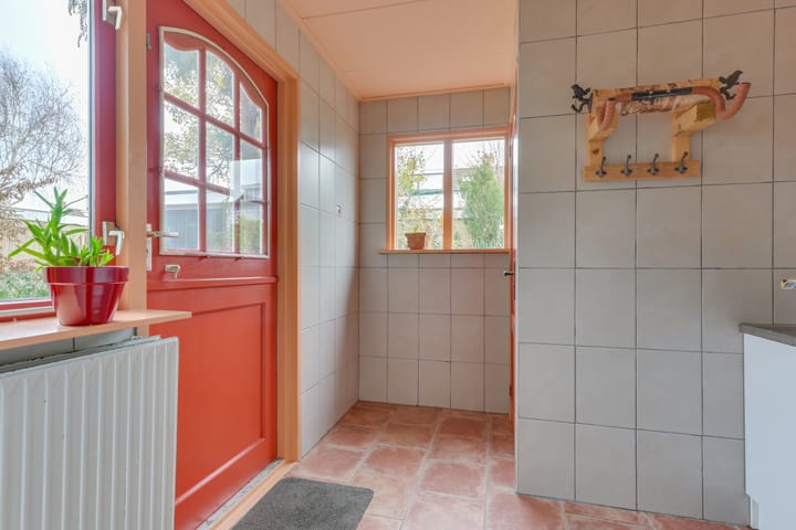 Photo 16 of Dokter Bloemstraat 68