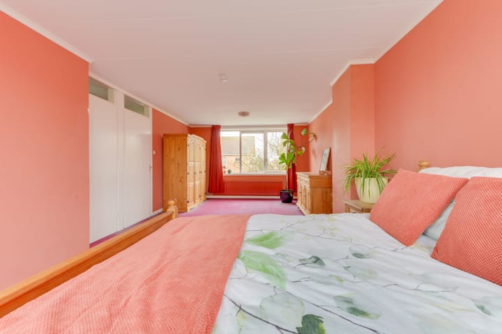 Photo 21 of Dokter Bloemstraat 68