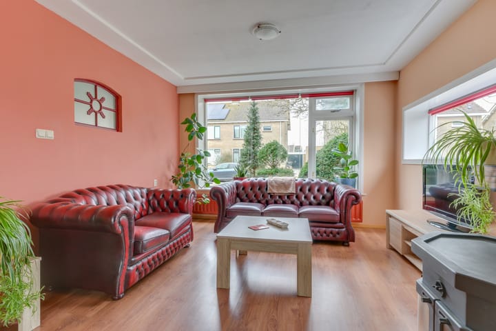 Photo 10 of Dokter Bloemstraat 68