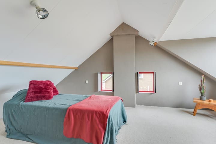 Photo 30 of Dokter Bloemstraat 68