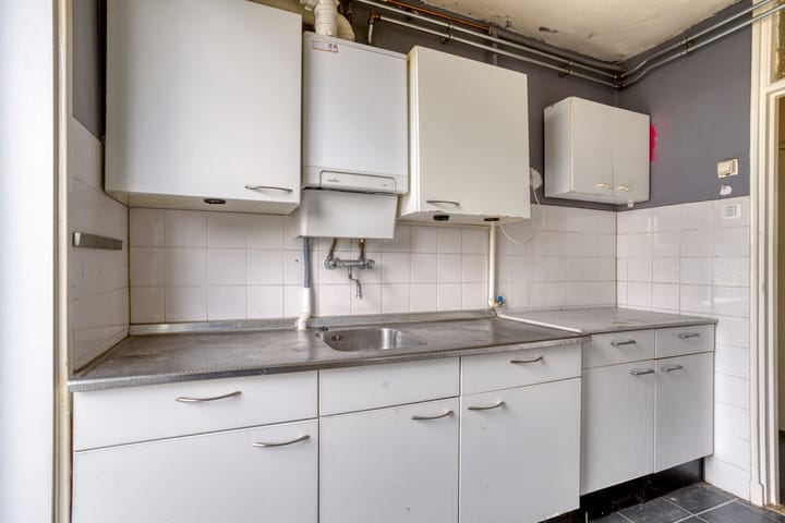 Photo 6 of Louise de Colignystraat 24