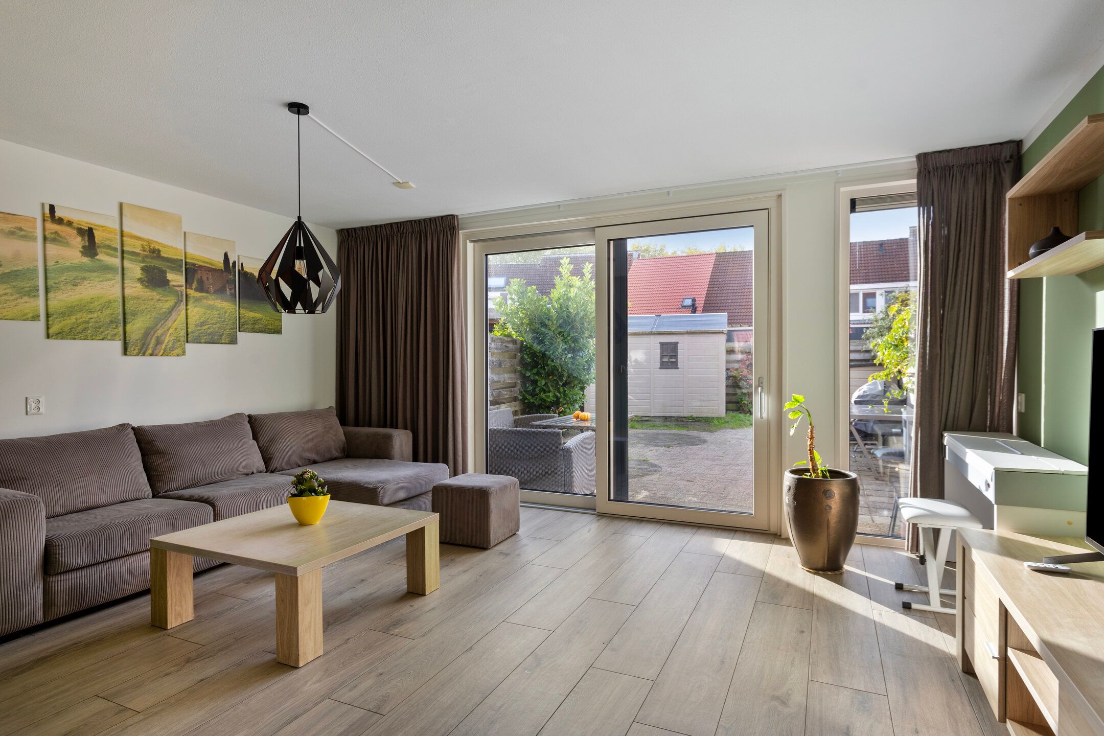 Foto 3 van Brikhof 15