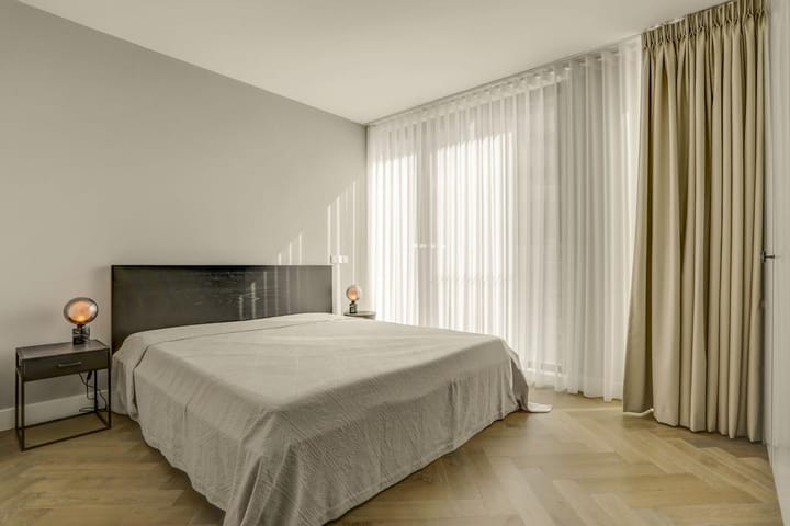 Photo 25 of Ton de Leeuwstraat 18