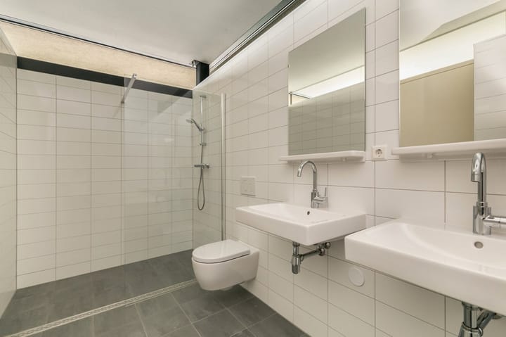 Photo 12 of Purperhoedenveem 80