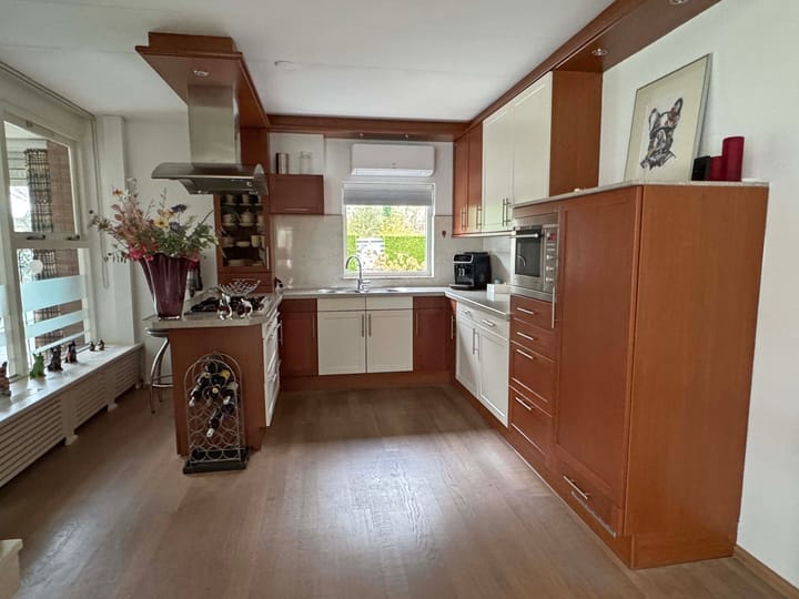 Photo 32 of Anne de Vrieslaan 9