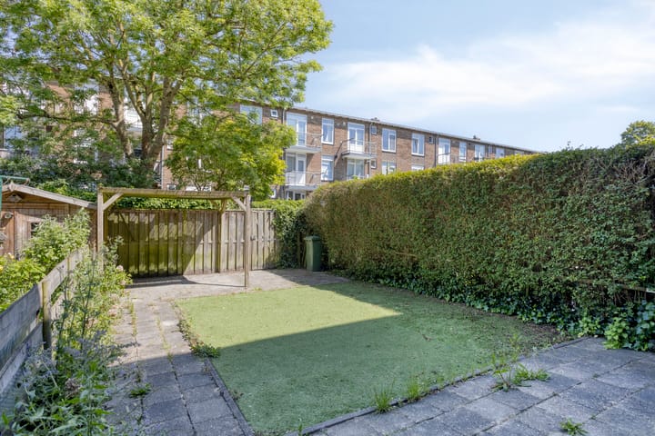 Photo 3 of Louise de Colignystraat 38