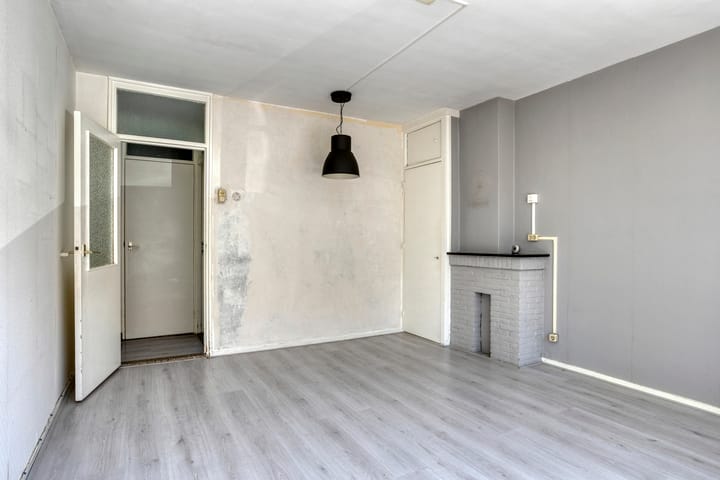 Photo 5 of Louise de Colignystraat 38