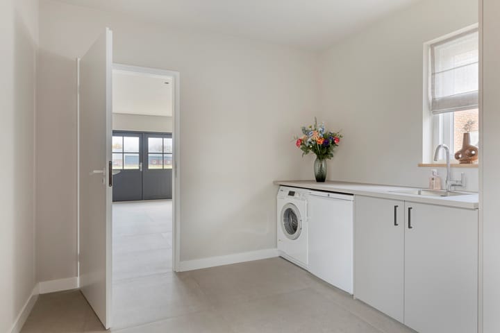 Photo 12 of Vaartdijk 11