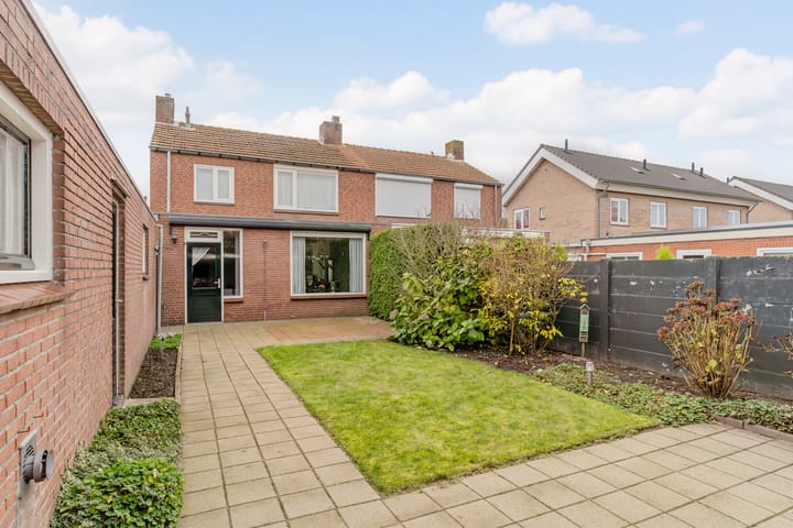 Photo 3 of Van Hoornstraat 15