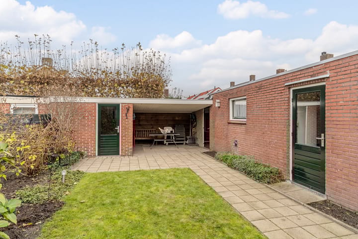 Photo 38 of Van Hoornstraat 15