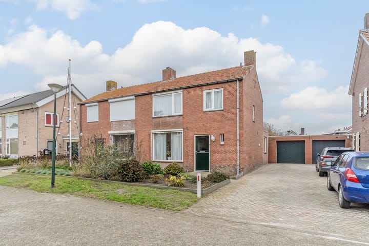 Photo 52 of Van Hoornstraat 15