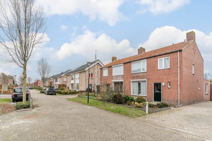 Photo 53 of Van Hoornstraat 15