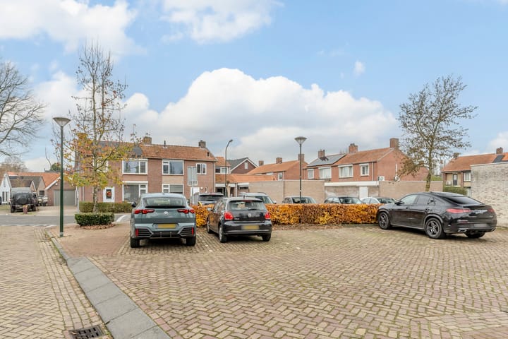 Photo 50 of Van Hoornstraat 15