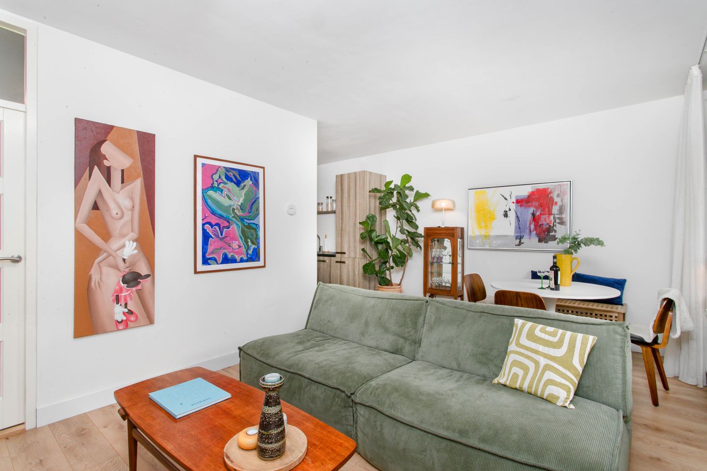 Foto 4 van Jungfrau 83