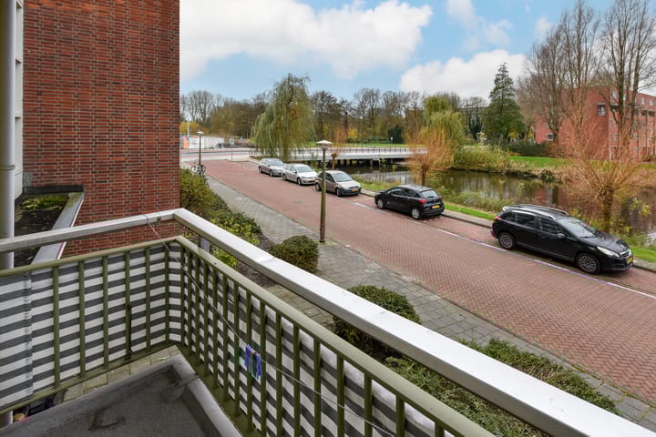 Photo 11 of Willem Molengraaffstraat 24-H