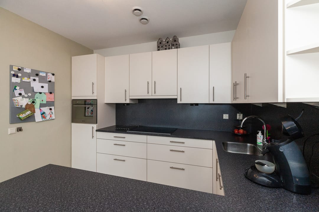 Photo 16 of Thorbeckestraat 28