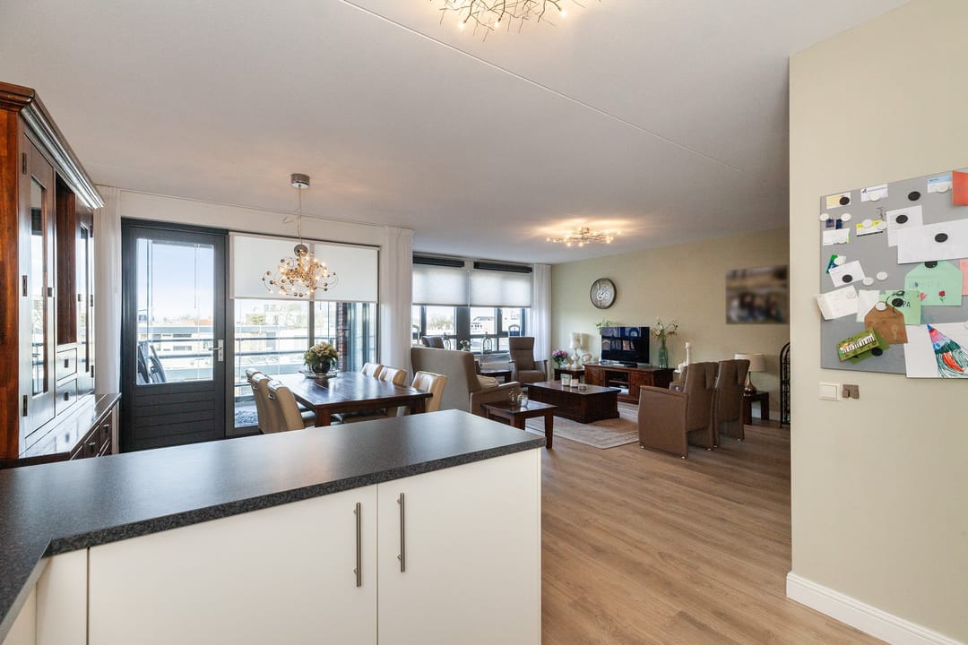 Photo 17 of Thorbeckestraat 28