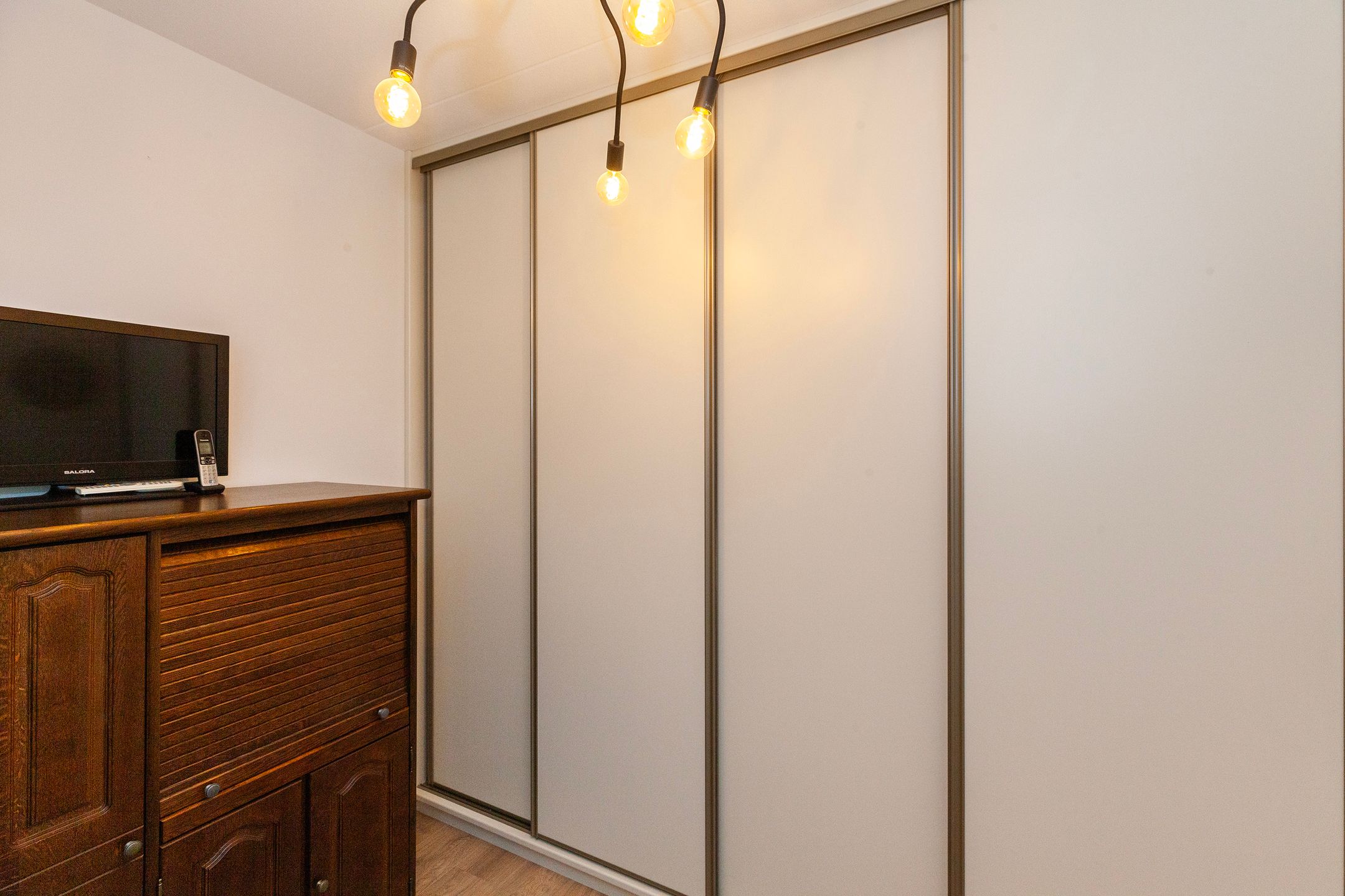 Photo 24 of Thorbeckestraat 28