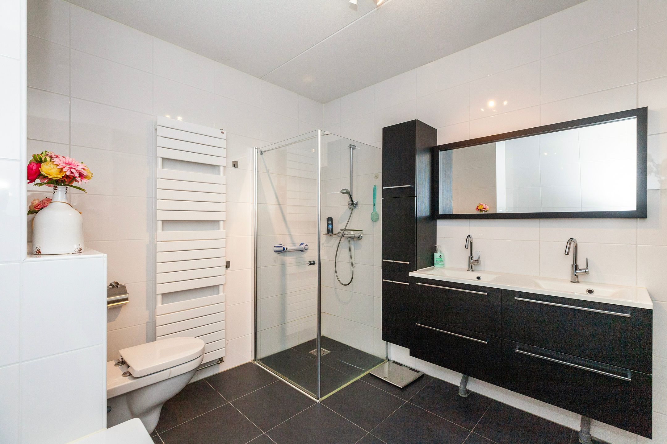 Photo 27 of Thorbeckestraat 28