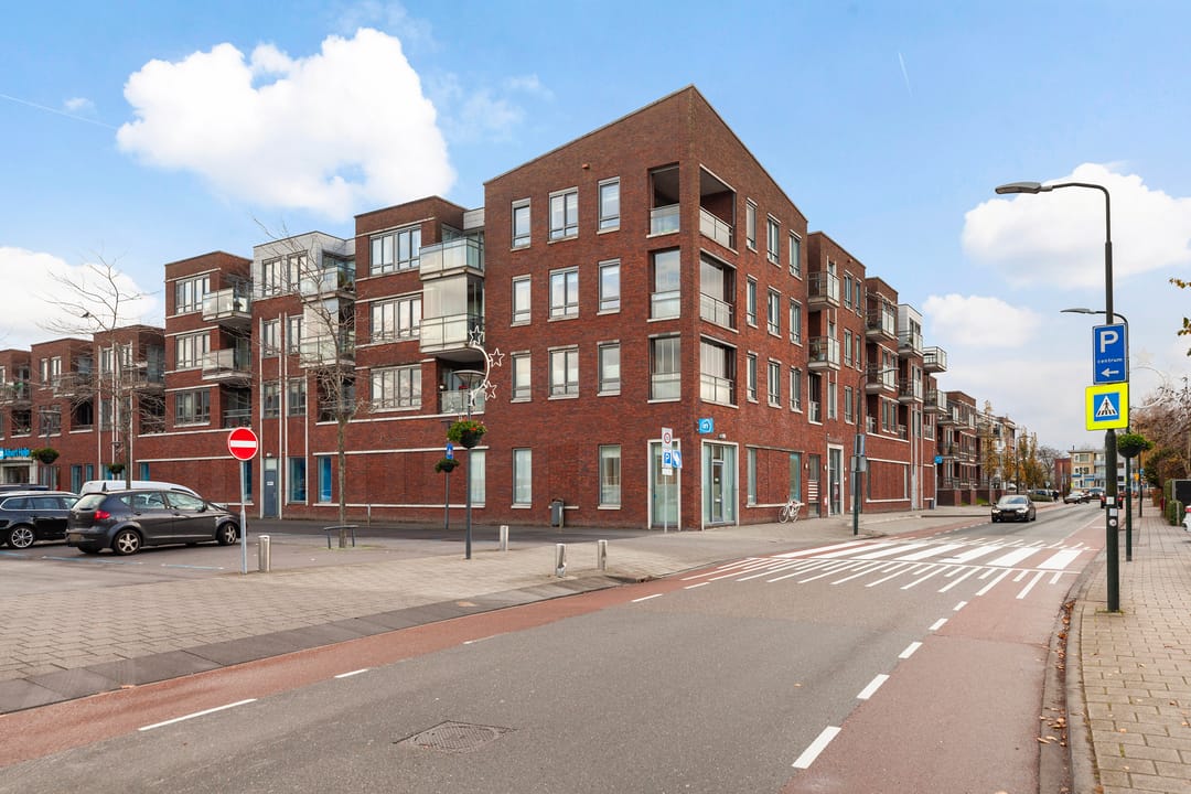 Photo 32 of Thorbeckestraat 28