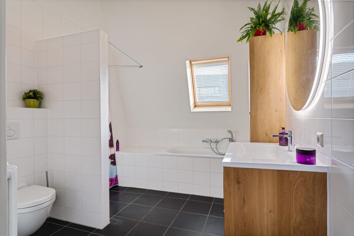 Photo 4 of Eijkmanhof 23