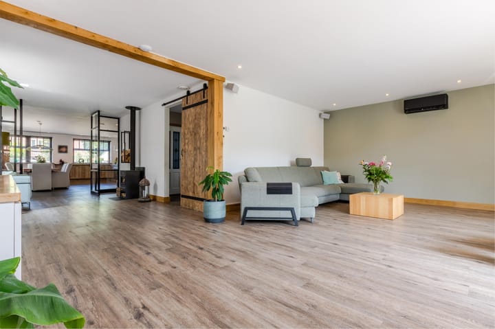 Foto 15 van Middenweg 296