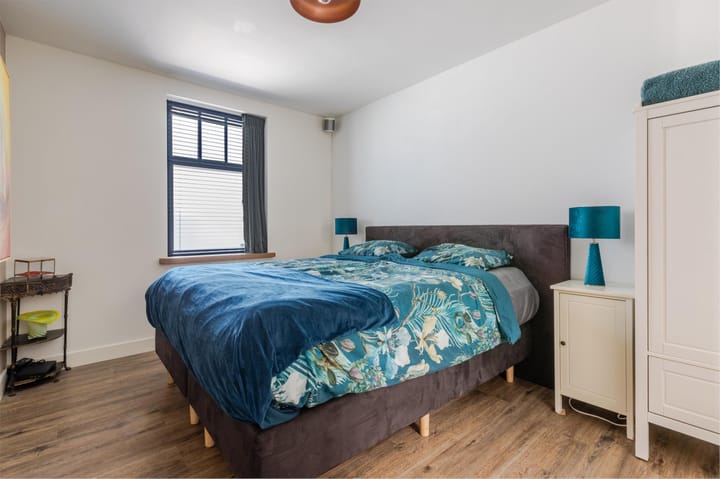 Foto 30 van Middenweg 296