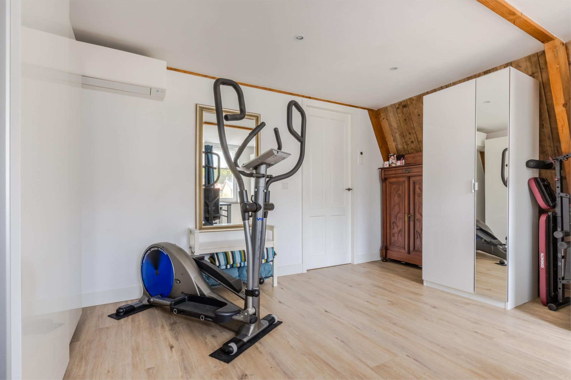 Foto 51 van Middenweg 296