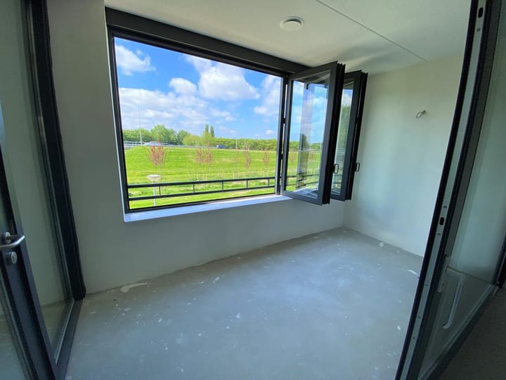 Photo 5 of Midwaystraat 16-E