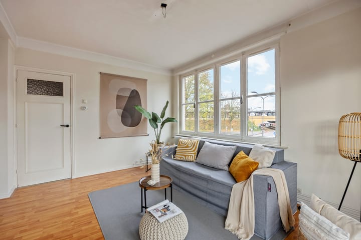 Photo 9 of Louis Regoutstraat 1-A